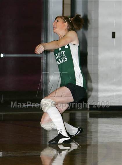 Thumbnail 3 in Elliot Christian vs Modesto (Edison Viking Classic) photogallery.