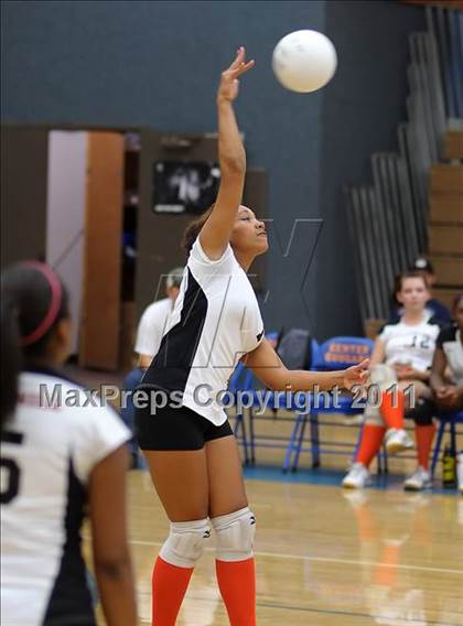 Thumbnail 3 in Foothill @ Center photogallery.