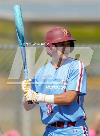Thumbnail 3 in Highland vs. La Grande (Coach Bob Invitational) photogallery.