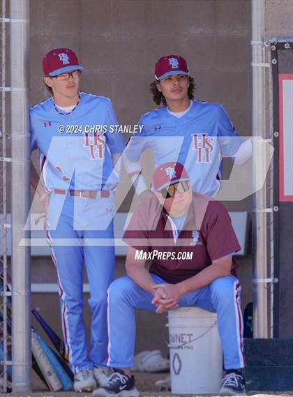 Thumbnail 1 in Highland vs. La Grande (Coach Bob Invitational) photogallery.
