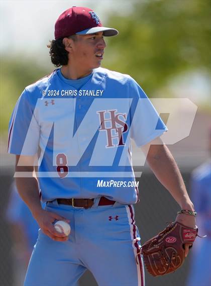 Thumbnail 1 in Highland vs. La Grande (Coach Bob Invitational) photogallery.