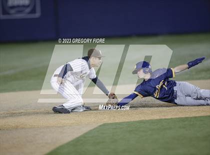 Thumbnail 3 in Notre Dame (SO) @ Crespi photogallery.