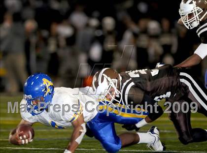 Thumbnail 2 in Bishop Amat @ Crespi (5 Days 2 Friday) photogallery.