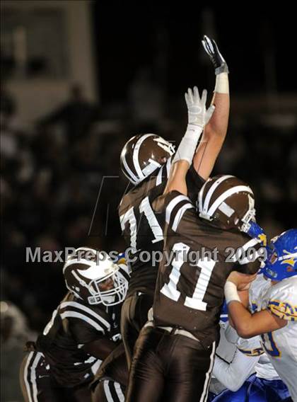 Thumbnail 3 in Bishop Amat @ Crespi (5 Days 2 Friday) photogallery.