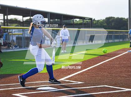 Thumbnail 1 in Snook vs Thorndale (UIL 2A Region IV Area) photogallery.