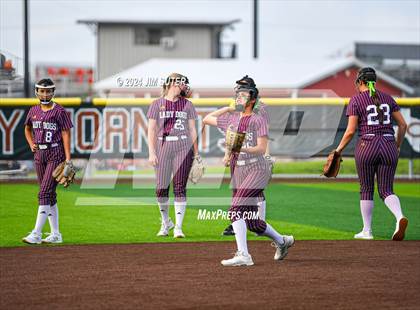 Thumbnail 3 in Snook vs Thorndale (UIL 2A Region IV Area) photogallery.