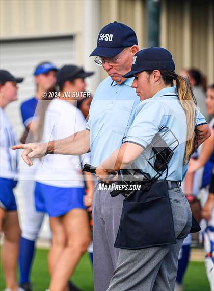 Thumbnail 1 in Snook vs Thorndale (UIL 2A Region IV Area) photogallery.