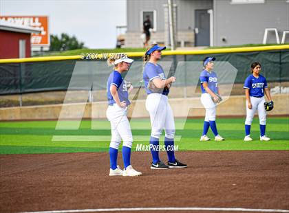 Thumbnail 3 in Snook vs Thorndale (UIL 2A Region IV Area) photogallery.