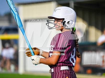 Thumbnail 2 in Snook vs Thorndale (UIL 2A Region IV Area) photogallery.