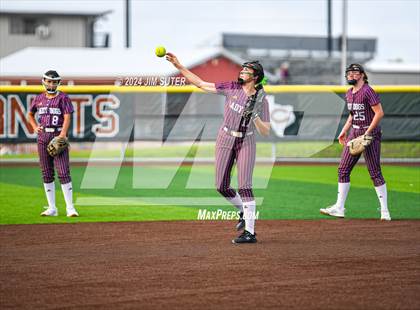 Thumbnail 2 in Snook vs Thorndale (UIL 2A Region IV Area) photogallery.