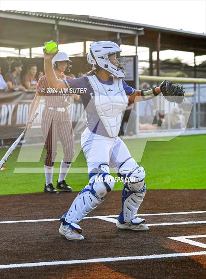 Thumbnail 1 in Snook vs Thorndale (UIL 2A Region IV Area) photogallery.