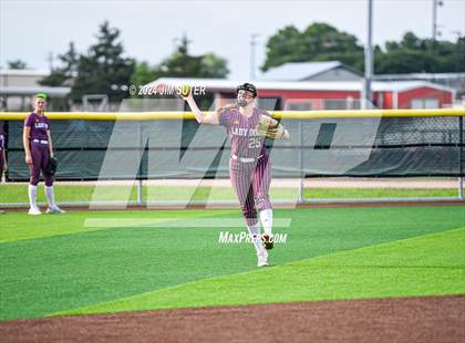 Thumbnail 1 in Snook vs Thorndale (UIL 2A Region IV Area) photogallery.