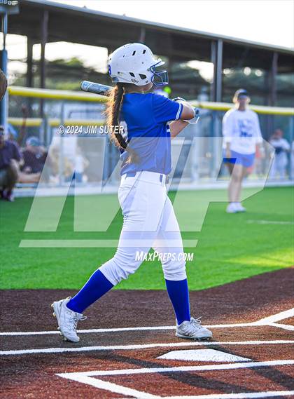 Thumbnail 1 in Snook vs Thorndale (UIL 2A Region IV Area) photogallery.