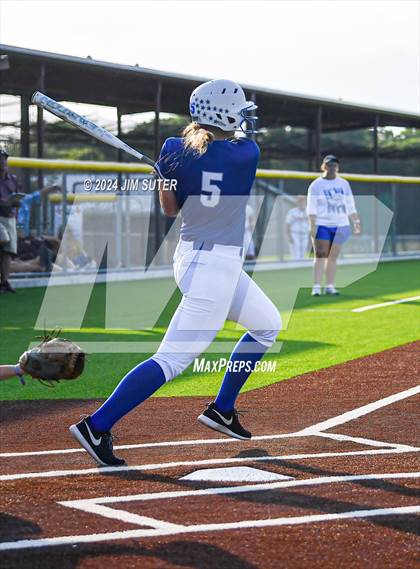 Thumbnail 1 in Snook vs Thorndale (UIL 2A Region IV Area) photogallery.