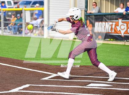 Thumbnail 1 in Snook vs Thorndale (UIL 2A Region IV Area) photogallery.