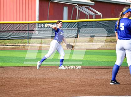 Thumbnail 3 in Snook vs Thorndale (UIL 2A Region IV Area) photogallery.
