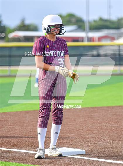 Thumbnail 1 in Snook vs Thorndale (UIL 2A Region IV Area) photogallery.