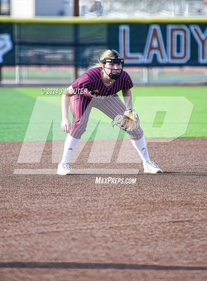 Thumbnail 3 in Snook vs Thorndale (UIL 2A Region IV Area) photogallery.