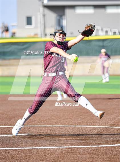 Thumbnail 3 in Snook vs Thorndale (UIL 2A Region IV Area) photogallery.