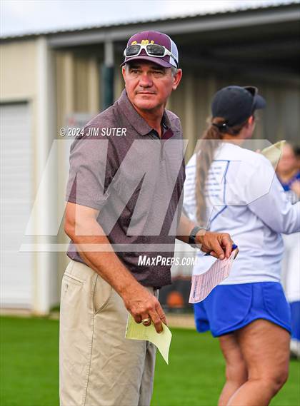 Thumbnail 3 in Snook vs Thorndale (UIL 2A Region IV Area) photogallery.