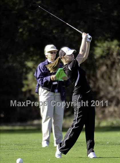 Thumbnail 2 in CIF State NorCal Girls Golf Championships photogallery.