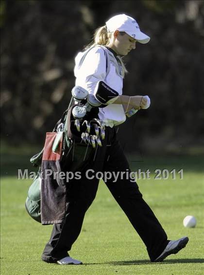 Thumbnail 3 in CIF State NorCal Girls Golf Championships photogallery.
