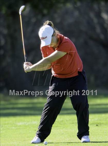 Thumbnail 3 in CIF State NorCal Girls Golf Championships photogallery.