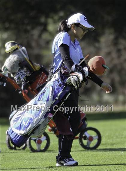 Thumbnail 3 in CIF State NorCal Girls Golf Championships photogallery.