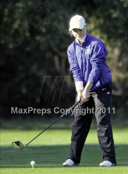 Thumbnail 3 in CIF State NorCal Girls Golf Championships photogallery.