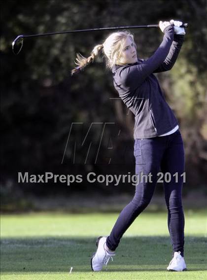 Thumbnail 3 in CIF State NorCal Girls Golf Championships photogallery.
