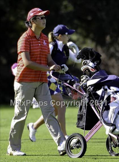 Thumbnail 3 in CIF State NorCal Girls Golf Championships photogallery.