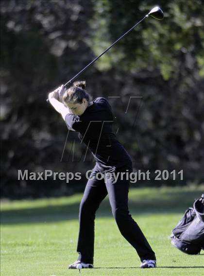 Thumbnail 3 in CIF State NorCal Girls Golf Championships photogallery.