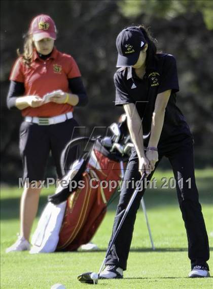 Thumbnail 2 in CIF State NorCal Girls Golf Championships photogallery.