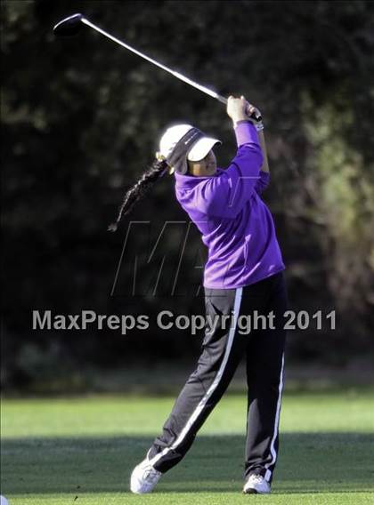 Thumbnail 3 in CIF State NorCal Girls Golf Championships photogallery.