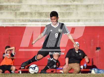 Thumbnail 1 in Greer @ Greenville (SCHSL AAAA Playoffs, 1st Round) photogallery.