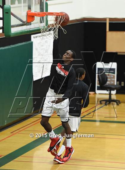 Thumbnail 1 in Fairfield vs. Petaluma (Brett Callan Memorial Tournament) photogallery.