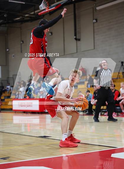 Thumbnail 2 in Chaparral @ Regis Jesuit photogallery.