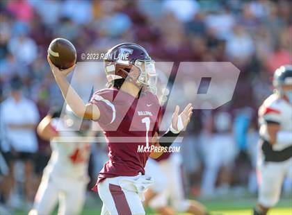 Thumbnail 3 in FR: Mustang @ Edmond Memorial photogallery.