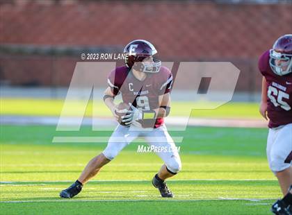 Thumbnail 2 in FR: Mustang @ Edmond Memorial photogallery.