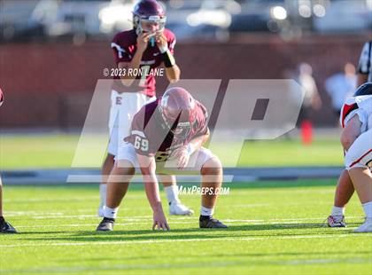 Thumbnail 1 in FR: Mustang @ Edmond Memorial photogallery.