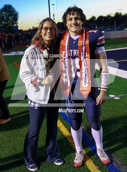 Thumbnail 1 in Independence @ Patriot photogallery.