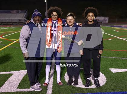 Thumbnail 2 in Independence @ Patriot photogallery.