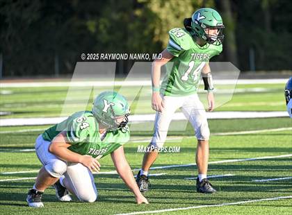 Thumbnail 2 in FR: Delta @ Yorktown photogallery.