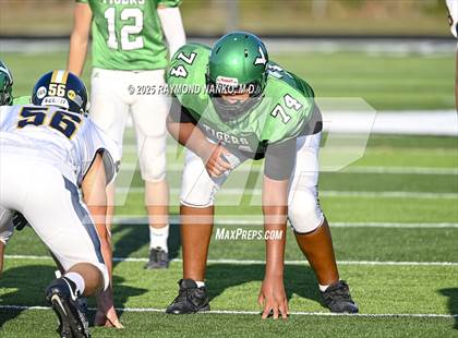 Thumbnail 1 in FR: Delta @ Yorktown photogallery.