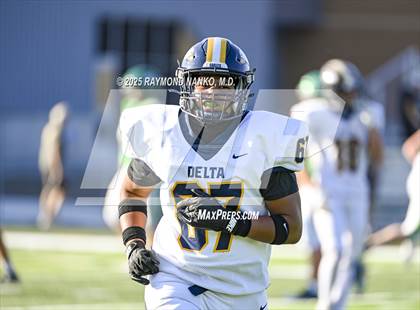 Thumbnail 2 in FR: Delta @ Yorktown photogallery.