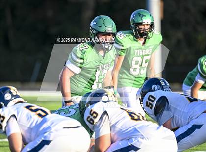 Thumbnail 3 in FR: Delta @ Yorktown photogallery.