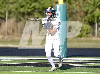 Thumbnail 2 in FR: Delta @ Yorktown photogallery.