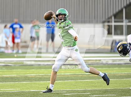 Thumbnail 1 in FR: Delta @ Yorktown photogallery.