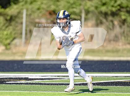 Thumbnail 2 in FR: Delta @ Yorktown photogallery.