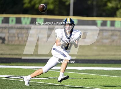 Thumbnail 3 in FR: Delta @ Yorktown photogallery.